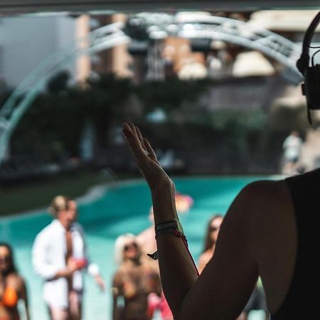 Bc Music Resort (Adults Only) Бенидорм Экстерьер фото
